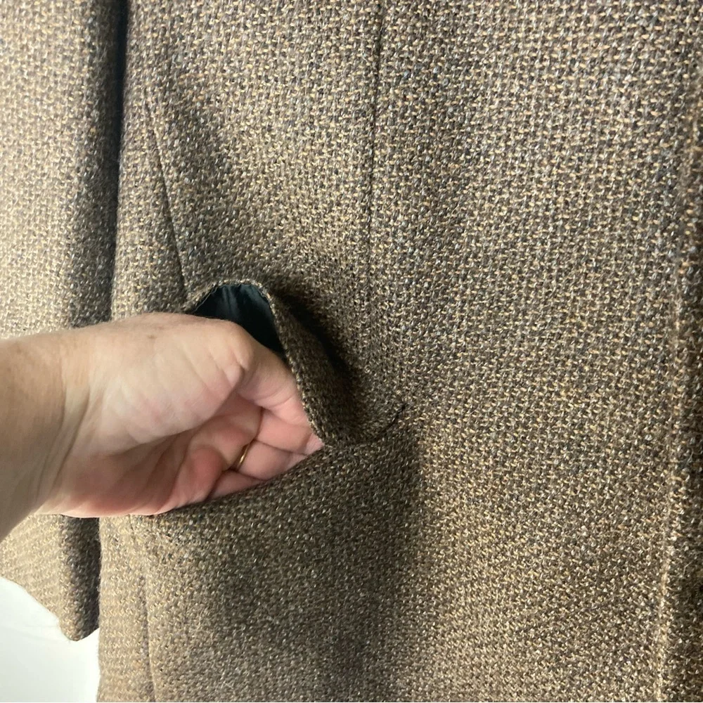 Hickey Freeman Brown Tweed Blazer 3 Button Up Front‎ Size 42